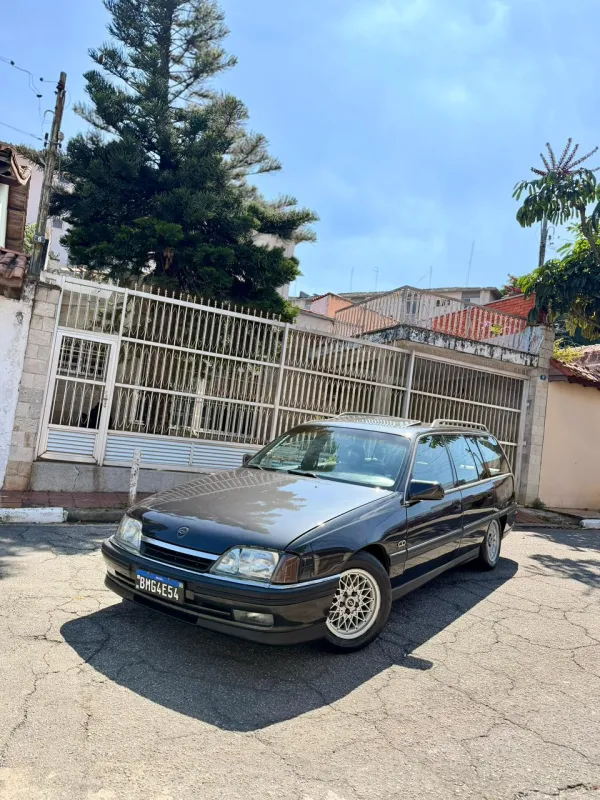 Suprema - Foto #4 do anúncio à venda de Carro clássico