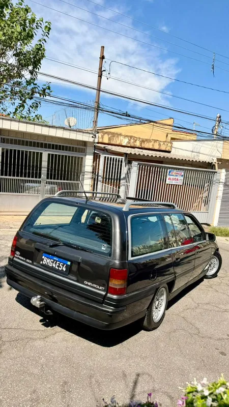 Suprema - Foto #5 do anúncio à venda de Carro clássico