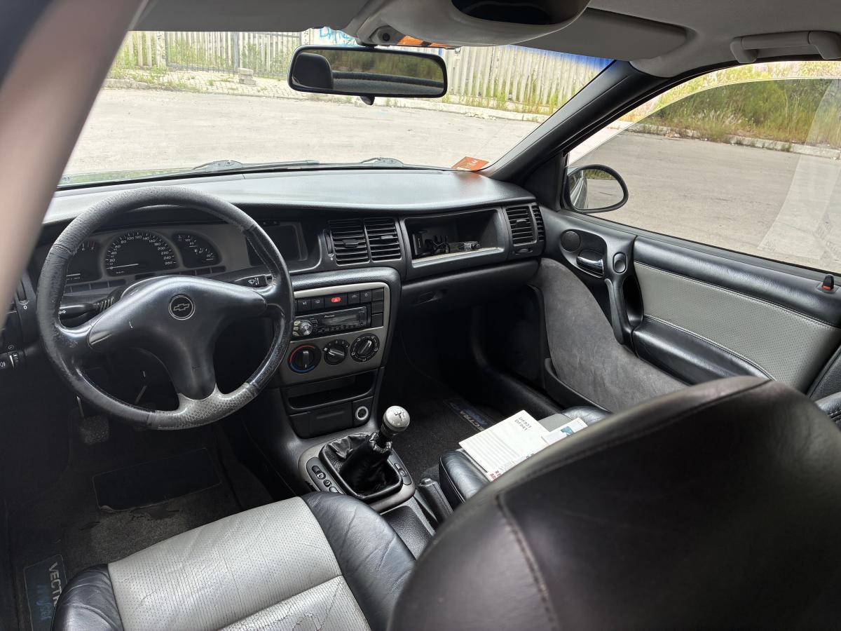 Vectra - Foto #18 do anúncio à venda de Carro clássico