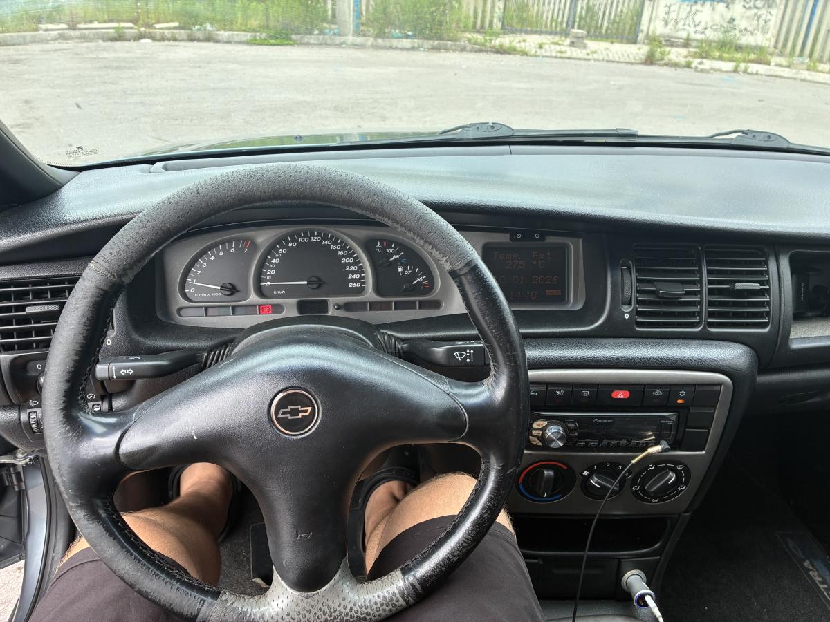 Vectra - Foto #26 do anúncio à venda de Carro clássico