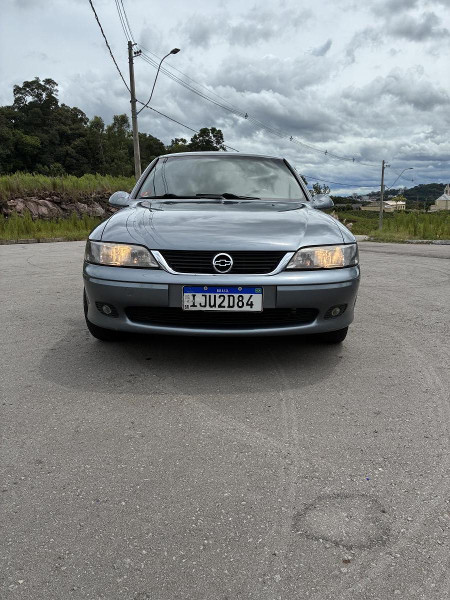 Vectra - Foto #37 do anúncio à venda de Carro clássico