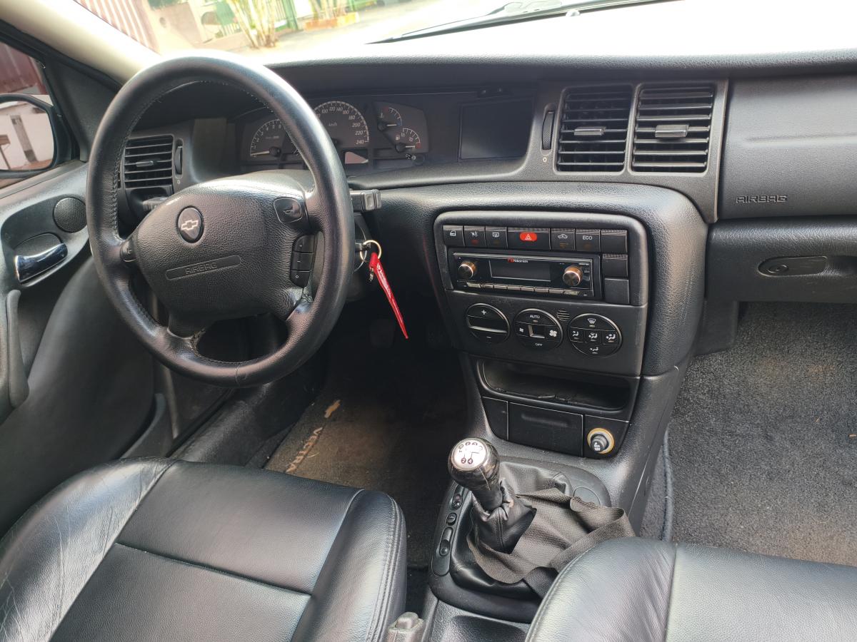 Vectra - Foto #4 do anúncio à venda de Carro clássico