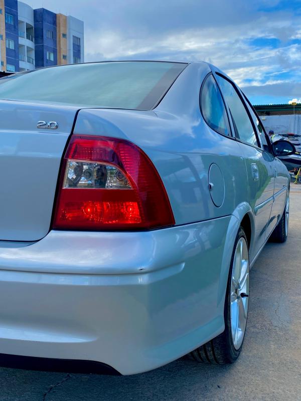 Vectra - Foto #2 do anúncio à venda de Carro clássico