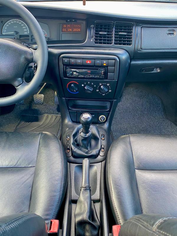 Vectra - Foto #25 do anúncio à venda de Carro clássico