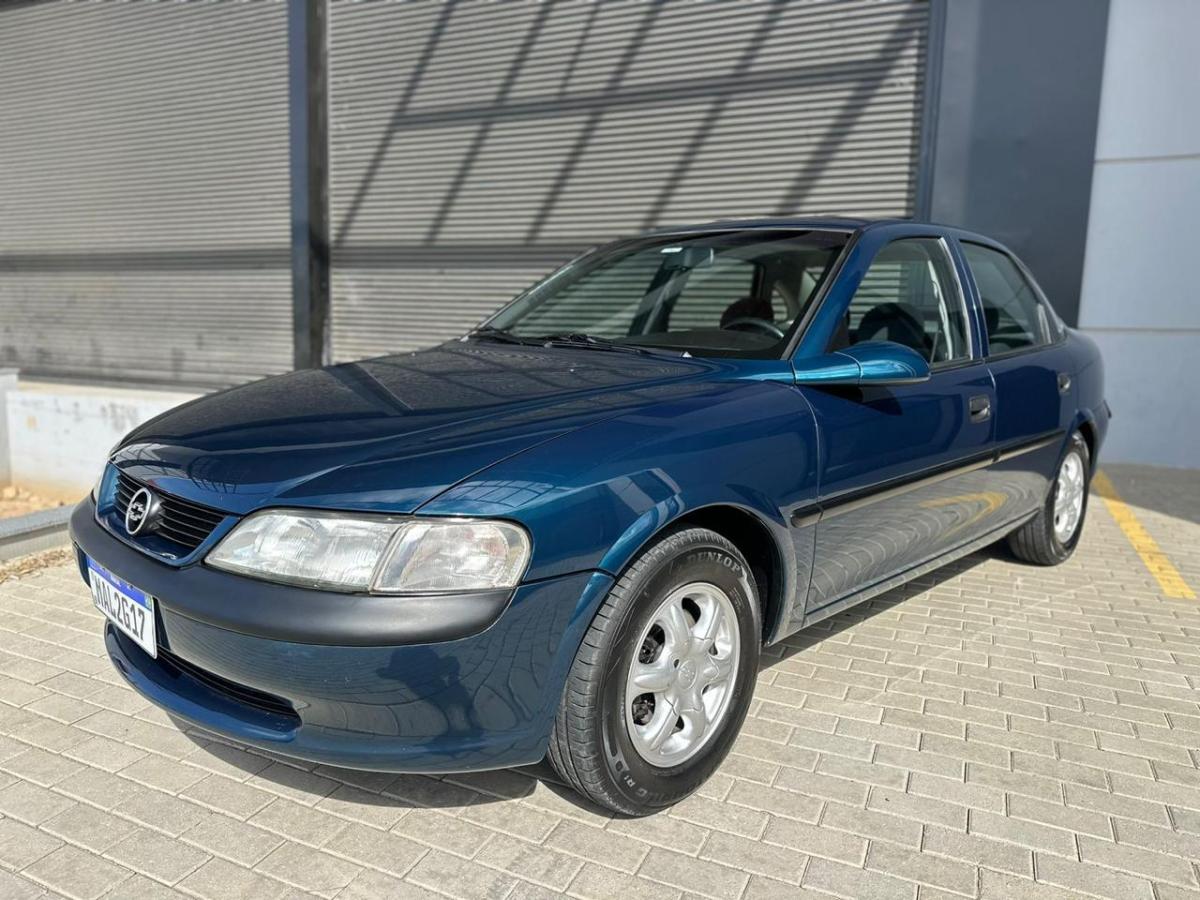 Vectra - Foto #7 do anúncio à venda de Carro clássico
