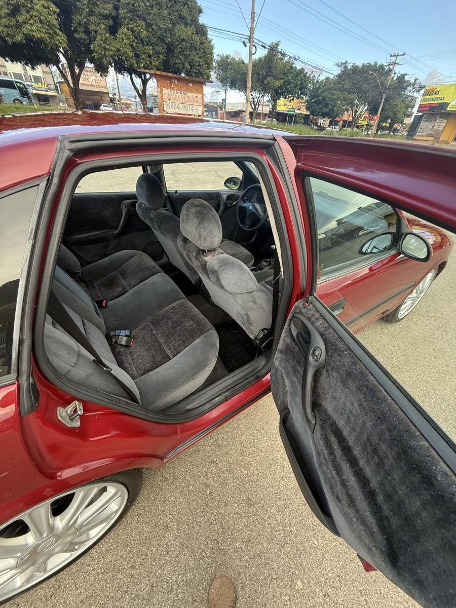 Vectra - Foto #14 do anúncio à venda de Carro clássico