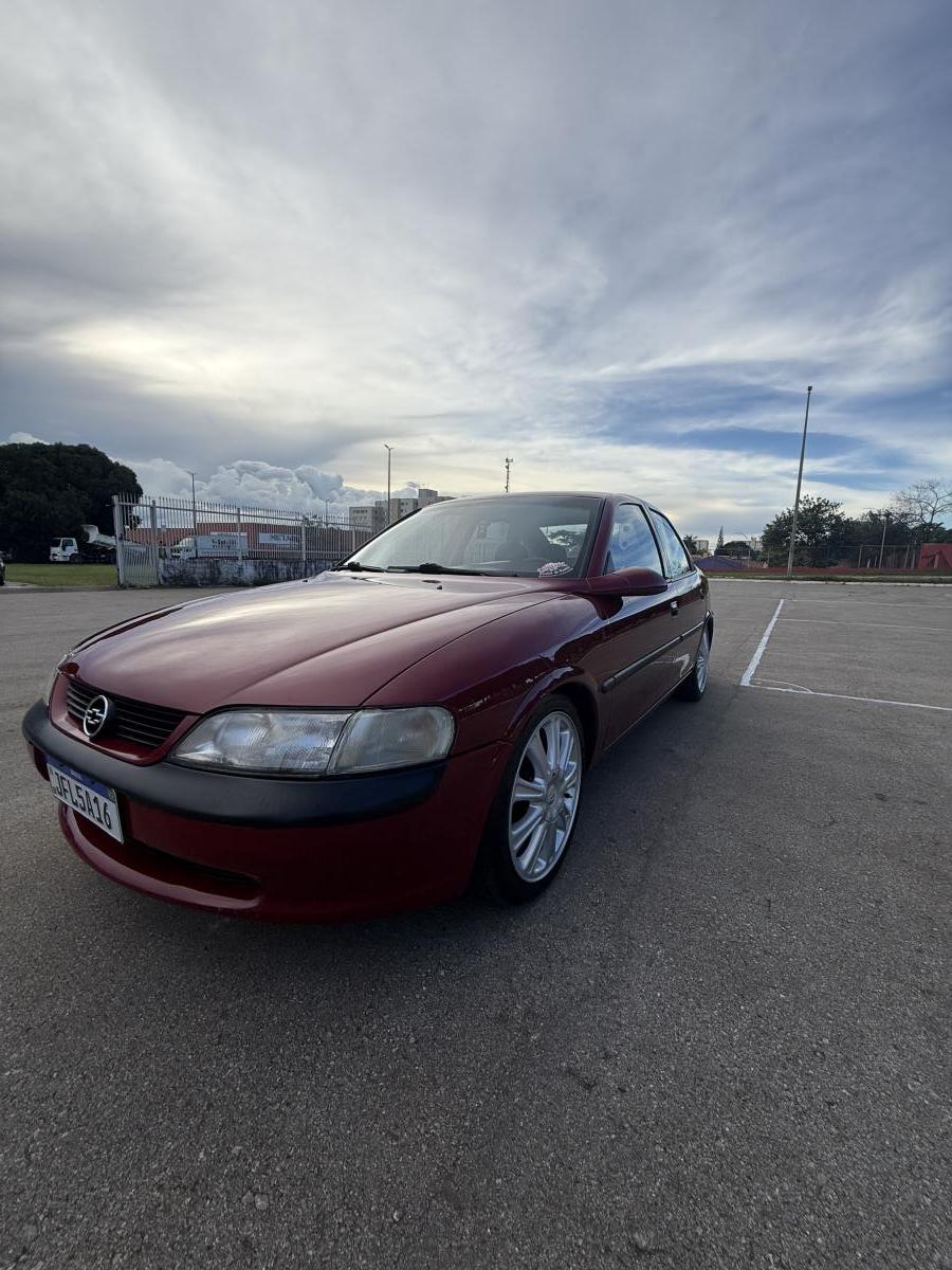 Vectra - Foto #19 do anúncio à venda de Carro clássico