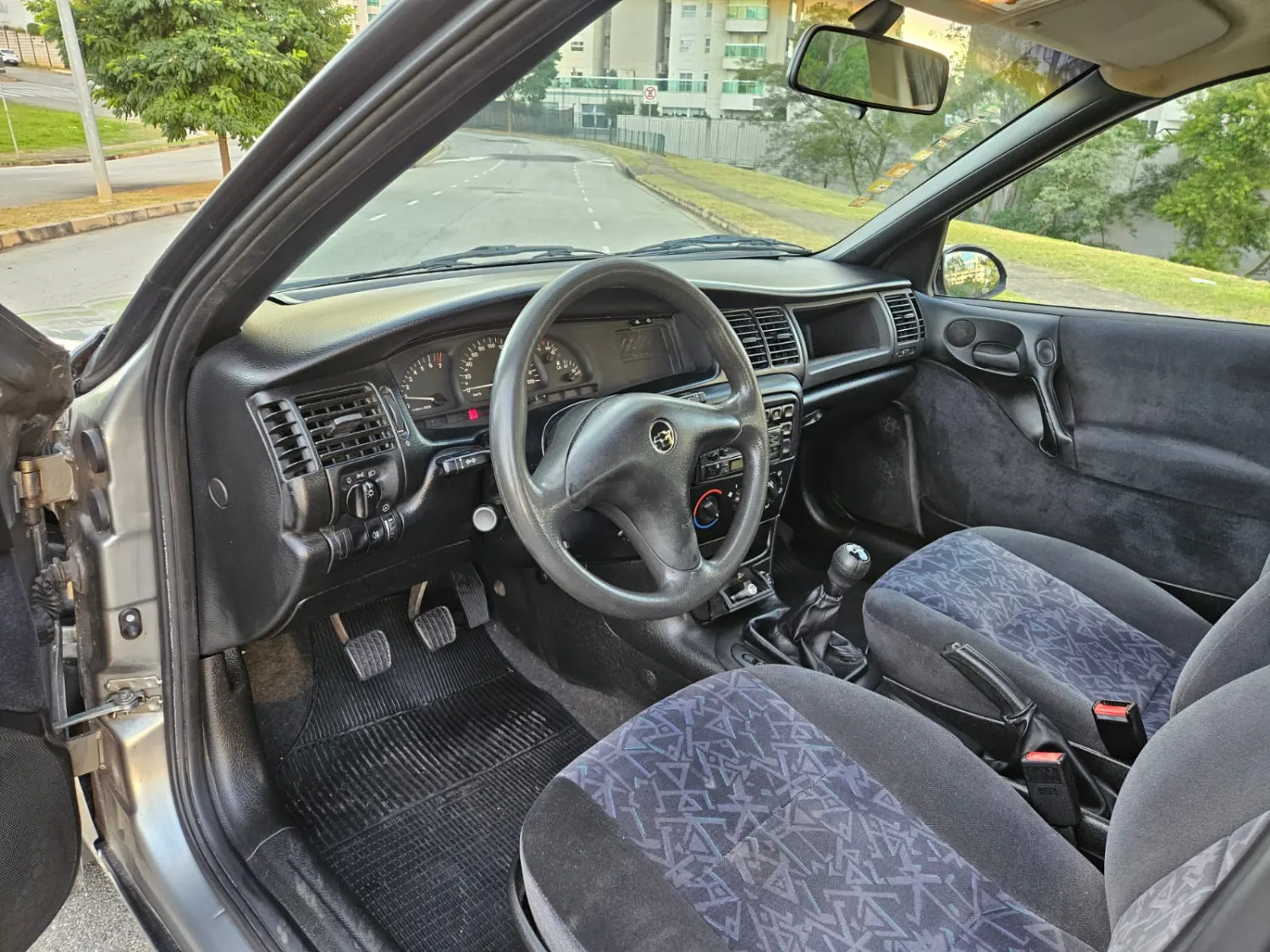 Vectra - Foto #9 do anúncio à venda de Carro clássico
