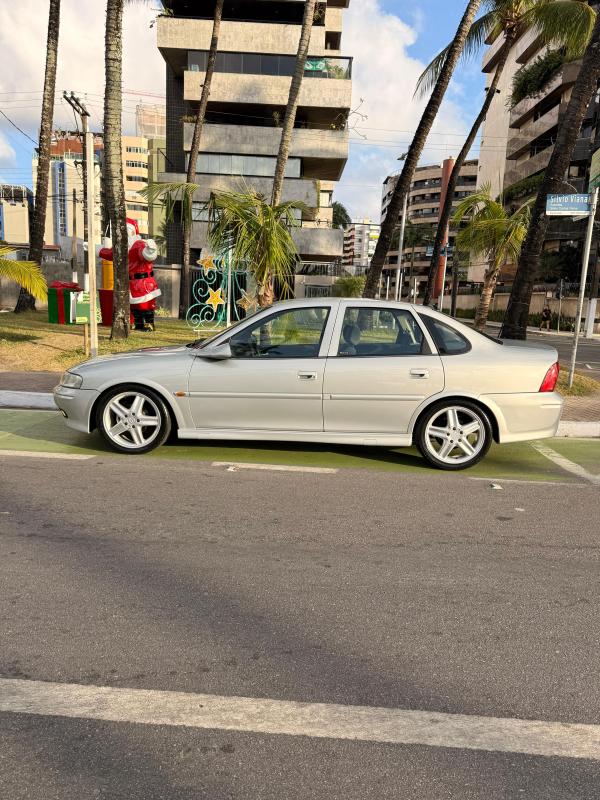 Vectra - Foto #8 do anúncio à venda de Carro clássico