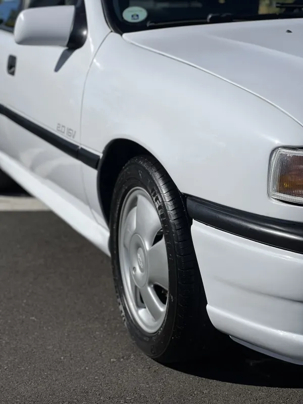 Vectra - Foto #8 do anúncio à venda de Carro clássico