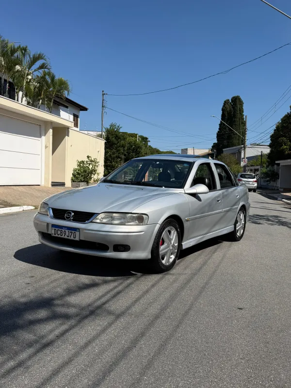 Vectra - Foto #10 do anúncio à venda de Carro clássico