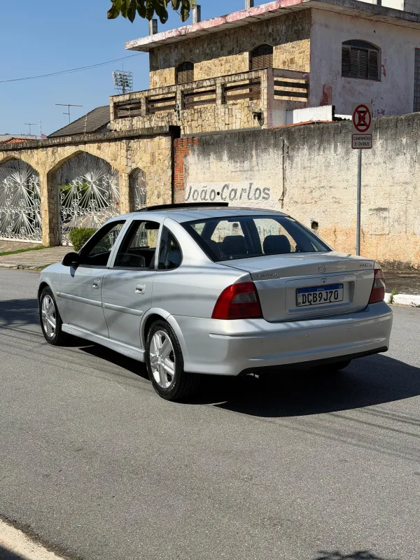Vectra - Foto #18 do anúncio à venda de Carro clássico
