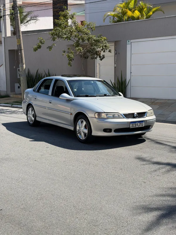 Vectra - Foto #20 do anúncio à venda de Carro clássico