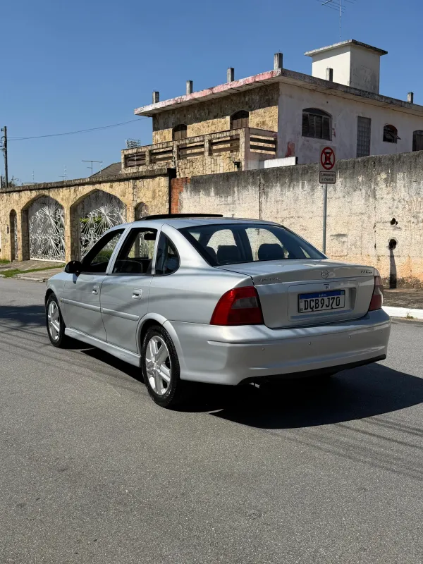 Vectra - Foto #21 do anúncio à venda de Carro clássico