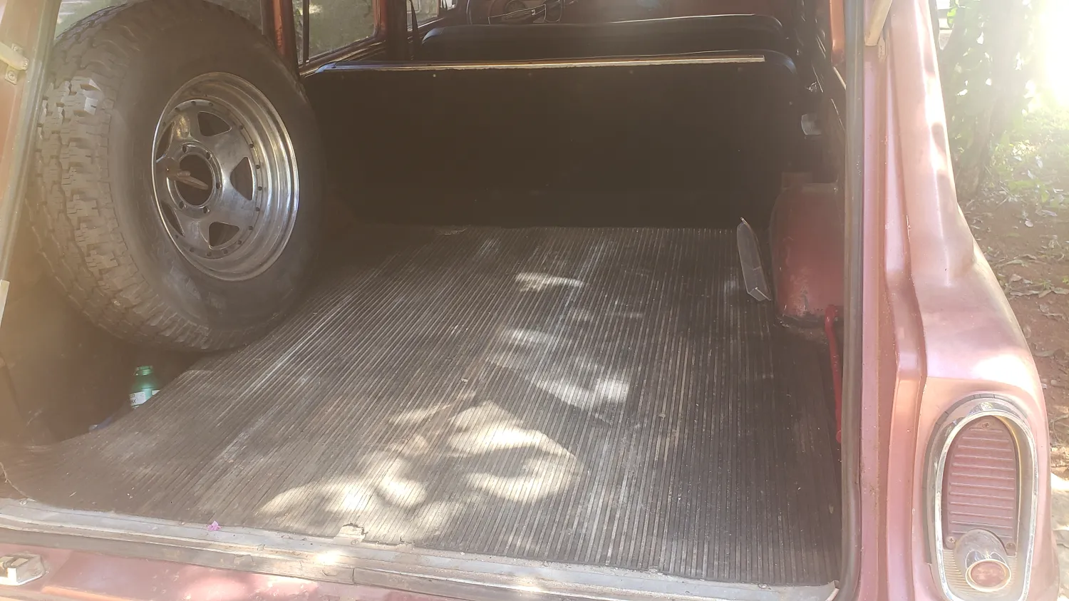 Veraneio - Foto #9 do anúncio à venda de Carro clássico