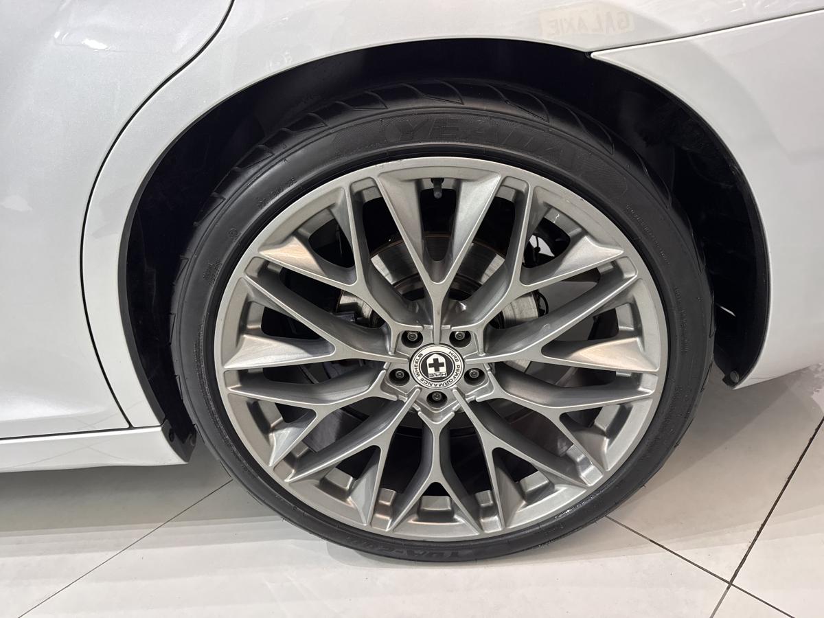 300C - Foto #18 do anúncio à venda de Carro clássico
