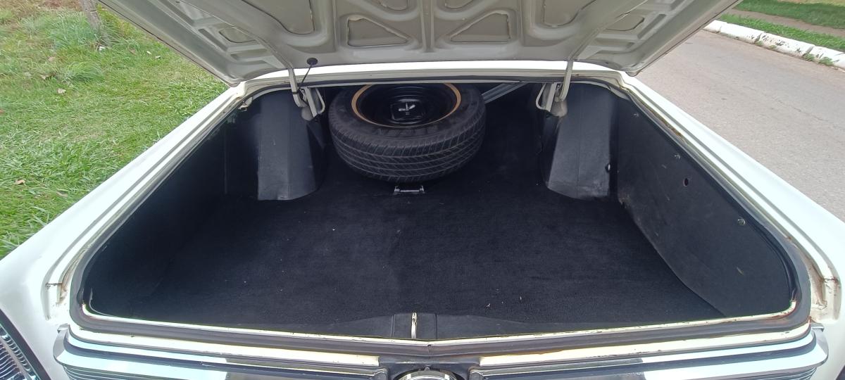 Imperial - Foto #10 do anúncio à venda de Carro clássico