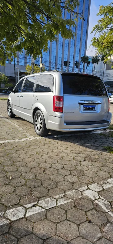Town & Country - Foto #3 do anúncio à venda de Carro clássico