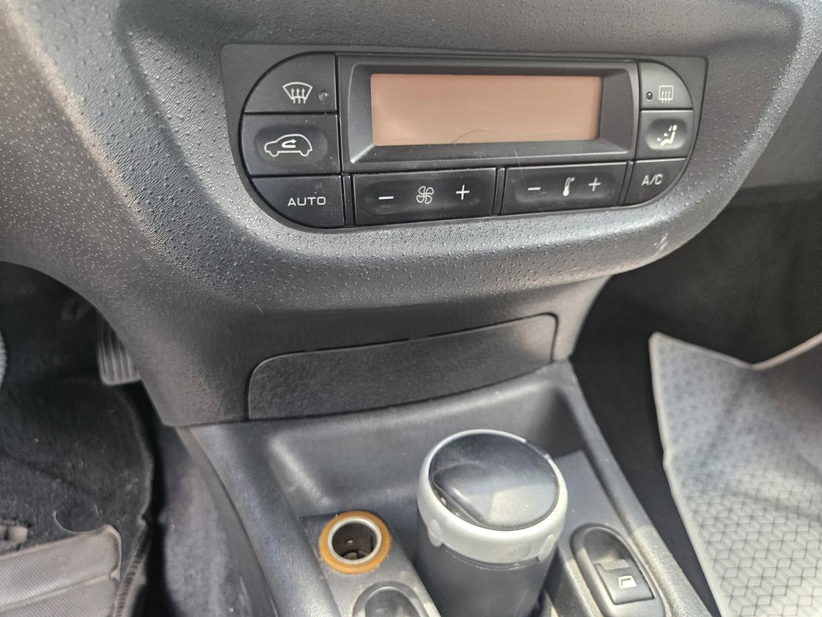 C3 - Foto #2 do anúncio à venda de Carro clássico