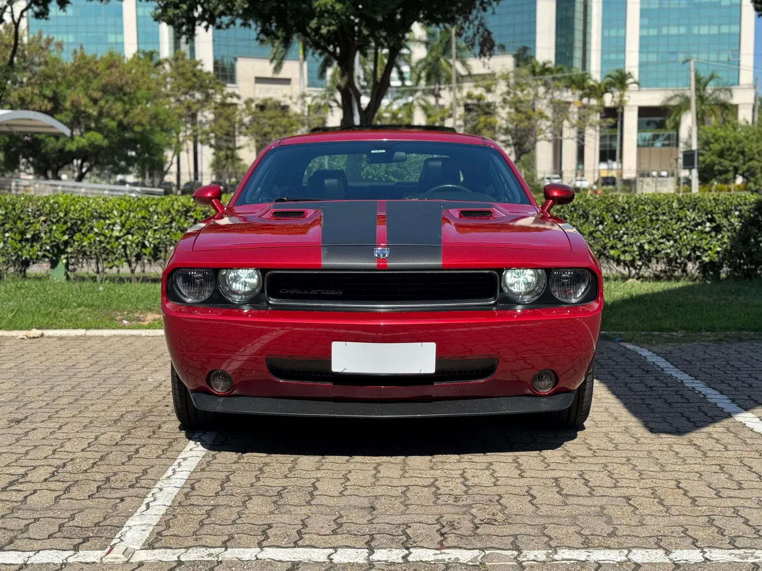 Challenger - Foto #3 do anúncio à venda de Carro clássico
