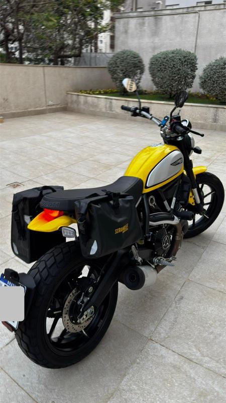 Scrambler - Foto #2 do anúncio à venda de Carro clássico