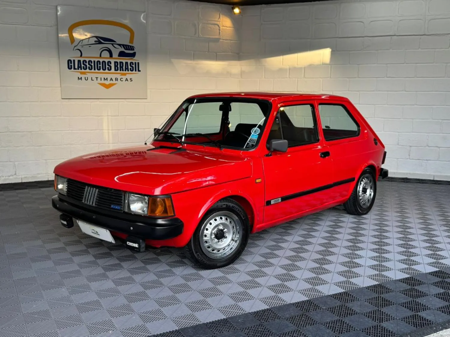 Fiat 147 L - Foto #2 do anúncio à venda de Carro clássico