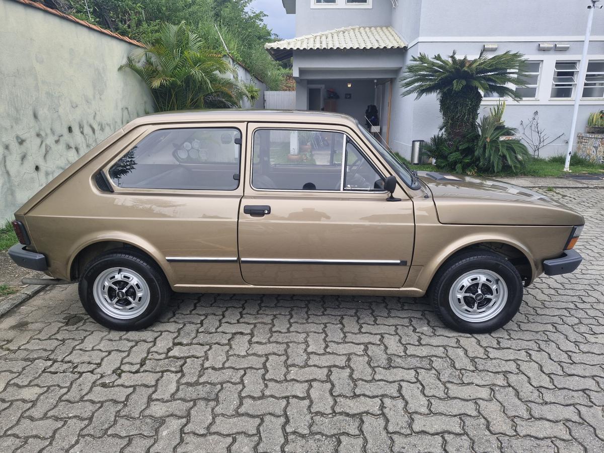 147 - Foto #9 do anúncio à venda de Carro clássico