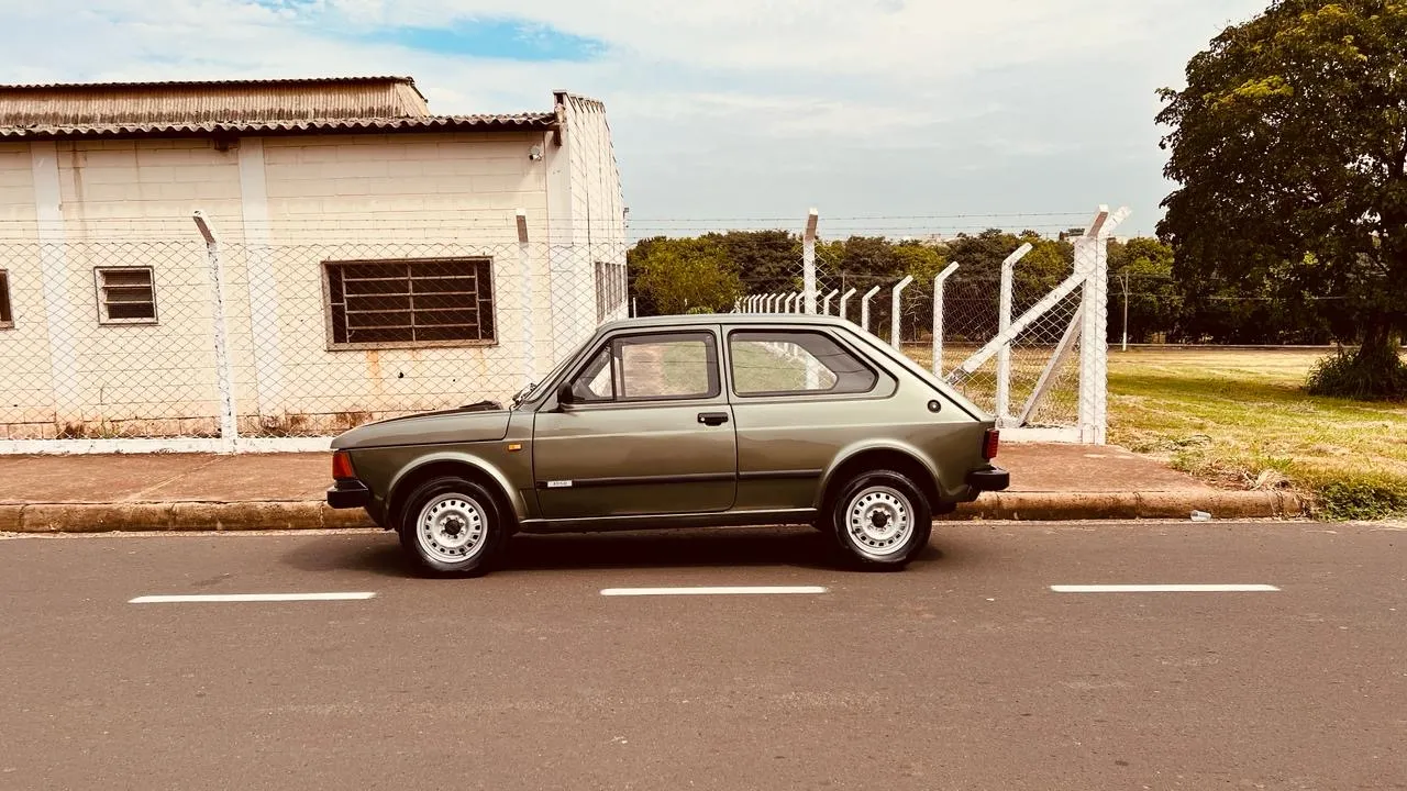 147 - Foto #11 do anúncio à venda de Carro clássico