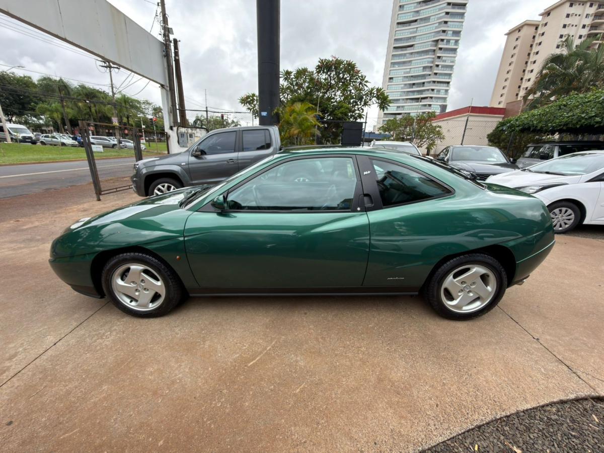 Coupé - Foto #10 do anúncio à venda de Carro clássico
