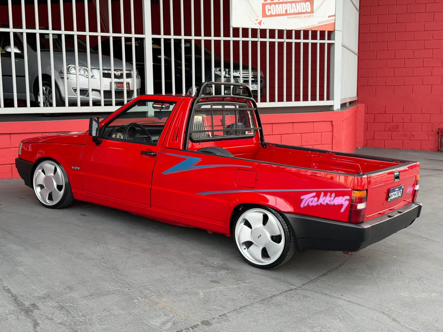 ajb8k9w-imagem-003