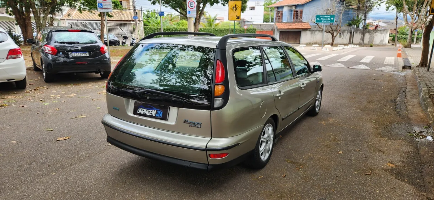 Marea - Foto #4 do anúncio à venda de Carro clássico