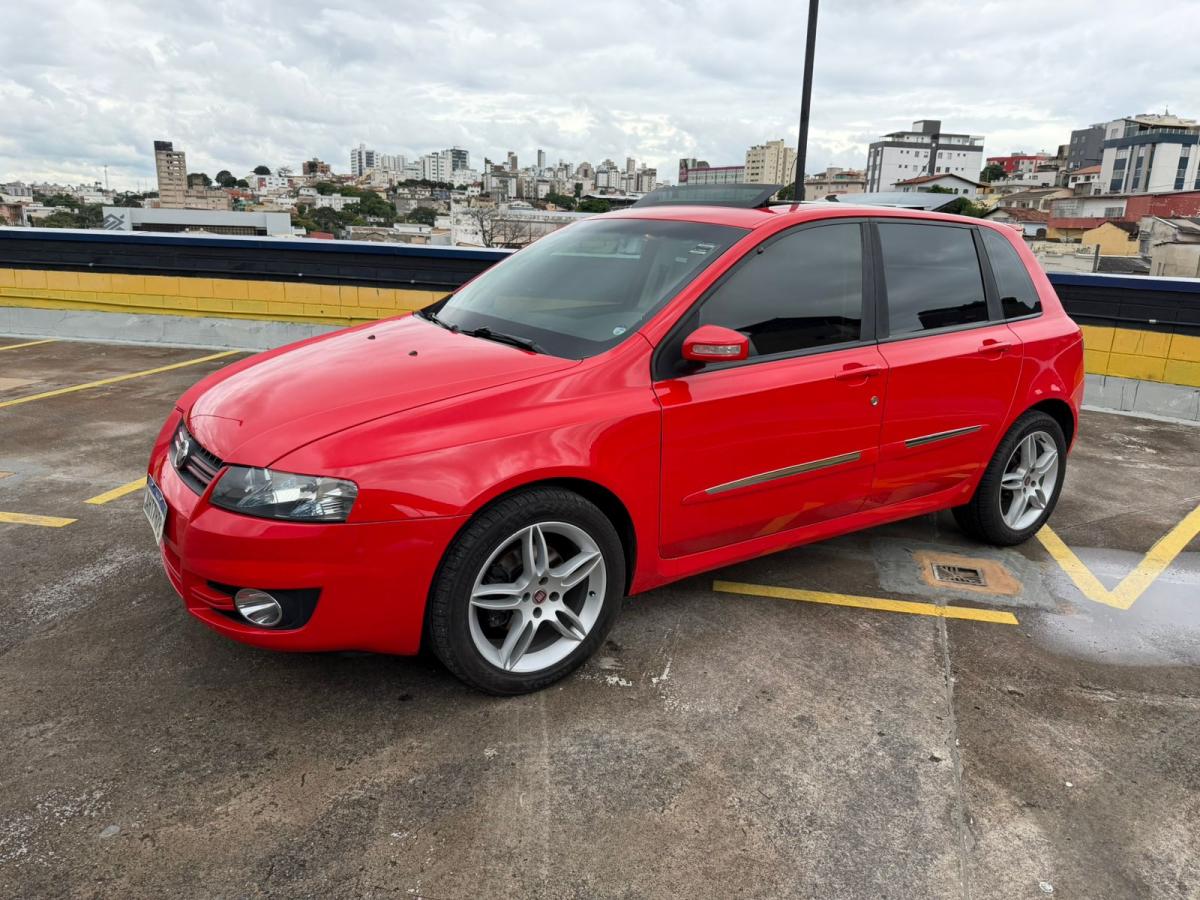 Stilo - Foto #11 do anúncio à venda de Carro clássico