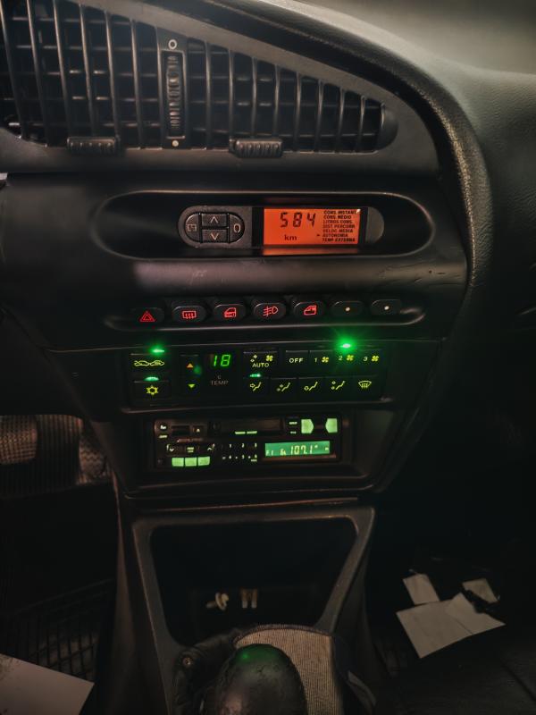 Tempra - Foto #9 do anúncio à venda de Carro clássico