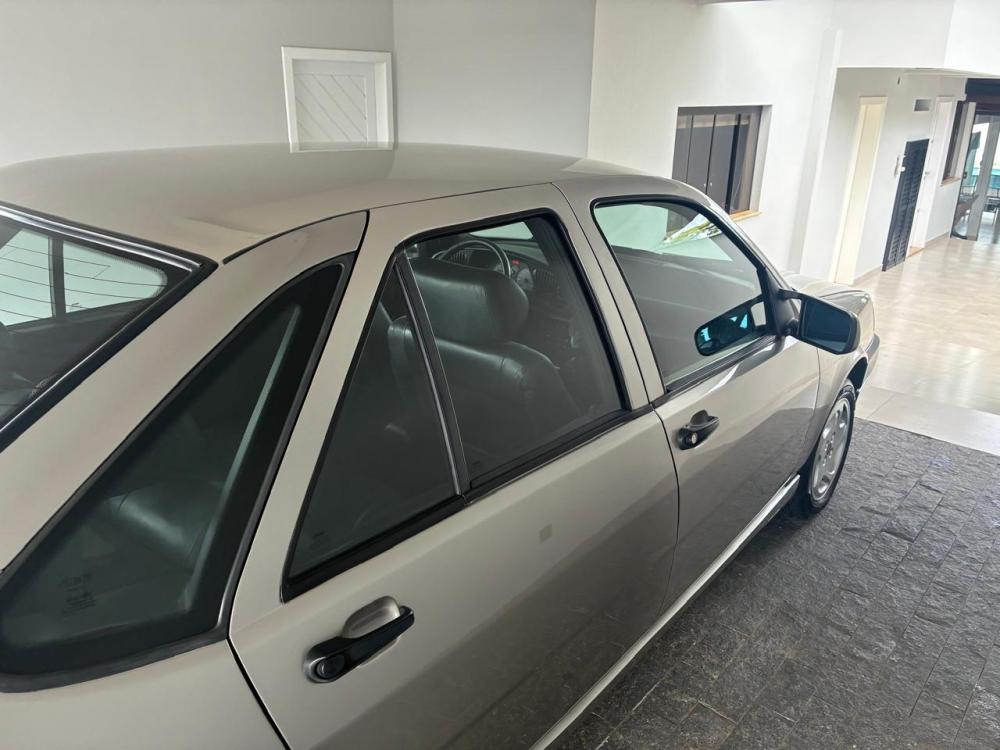 Tempra - Foto #10 do anúncio à venda de Carro clássico