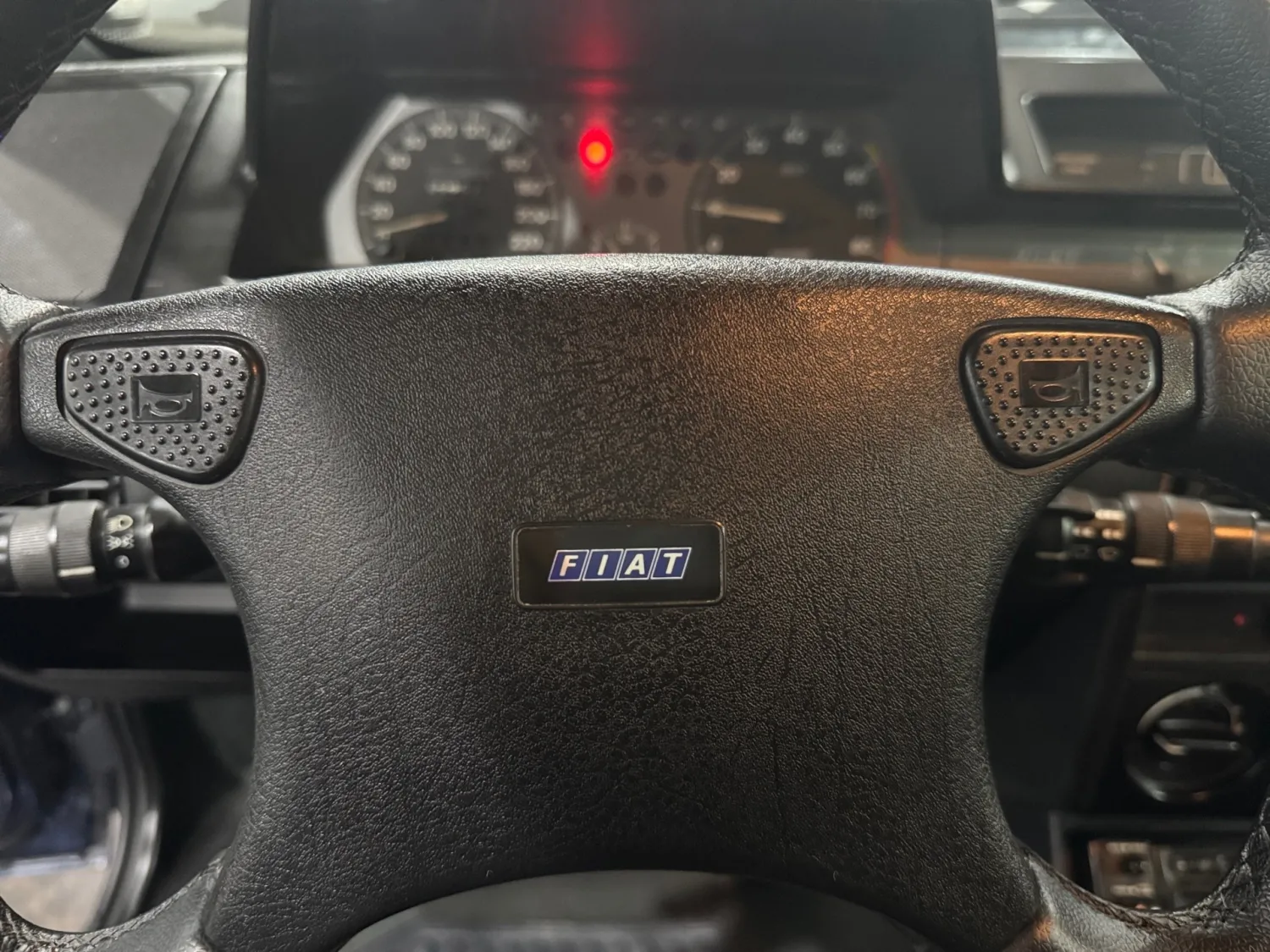Tipo - Foto #18 do anúncio à venda de Carro clássico
