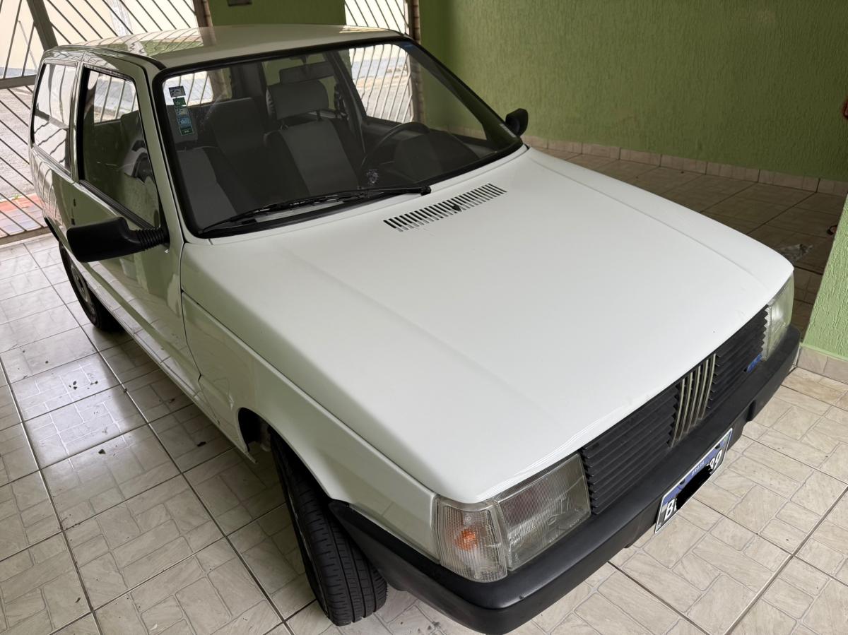 Uno - Foto #5 do anúncio à venda de Carro clássico