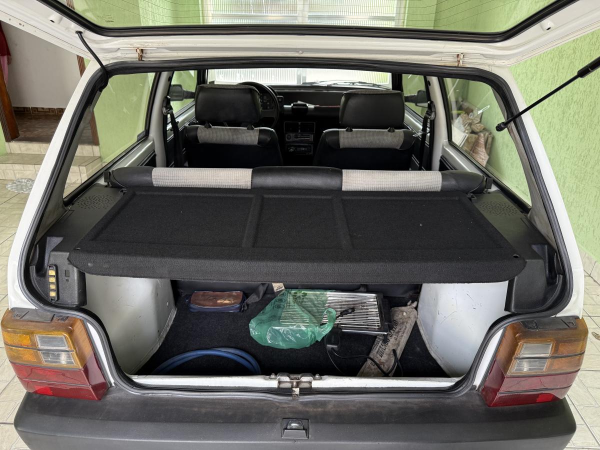 Uno - Foto #11 do anúncio à venda de Carro clássico