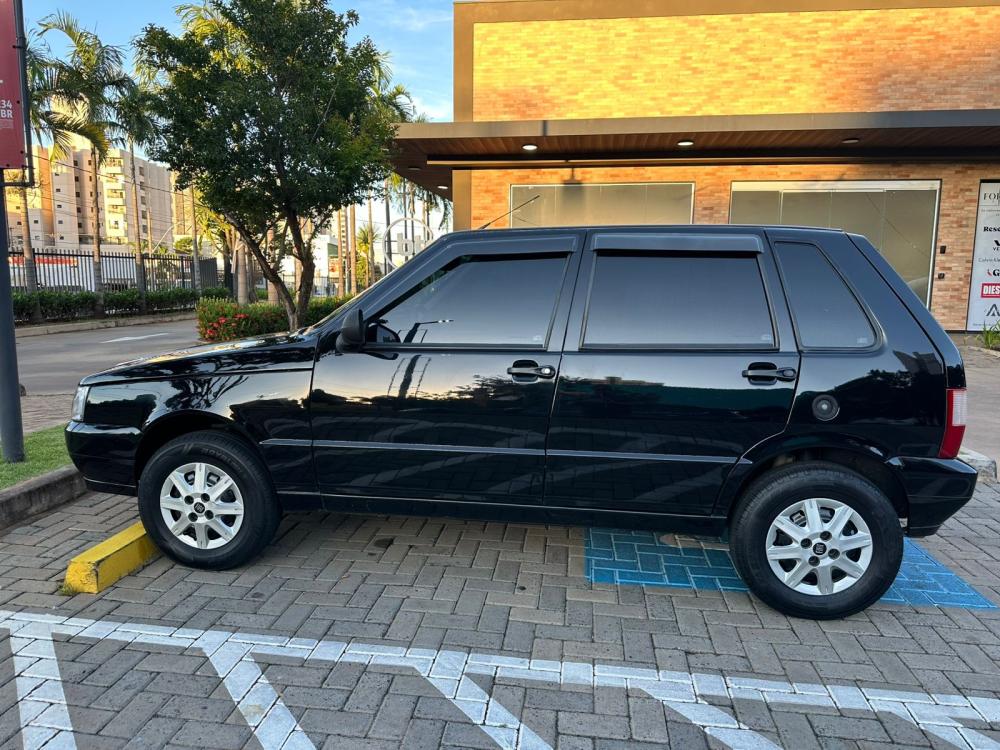 Uno - Foto #22 do anúncio à venda de Carro clássico
