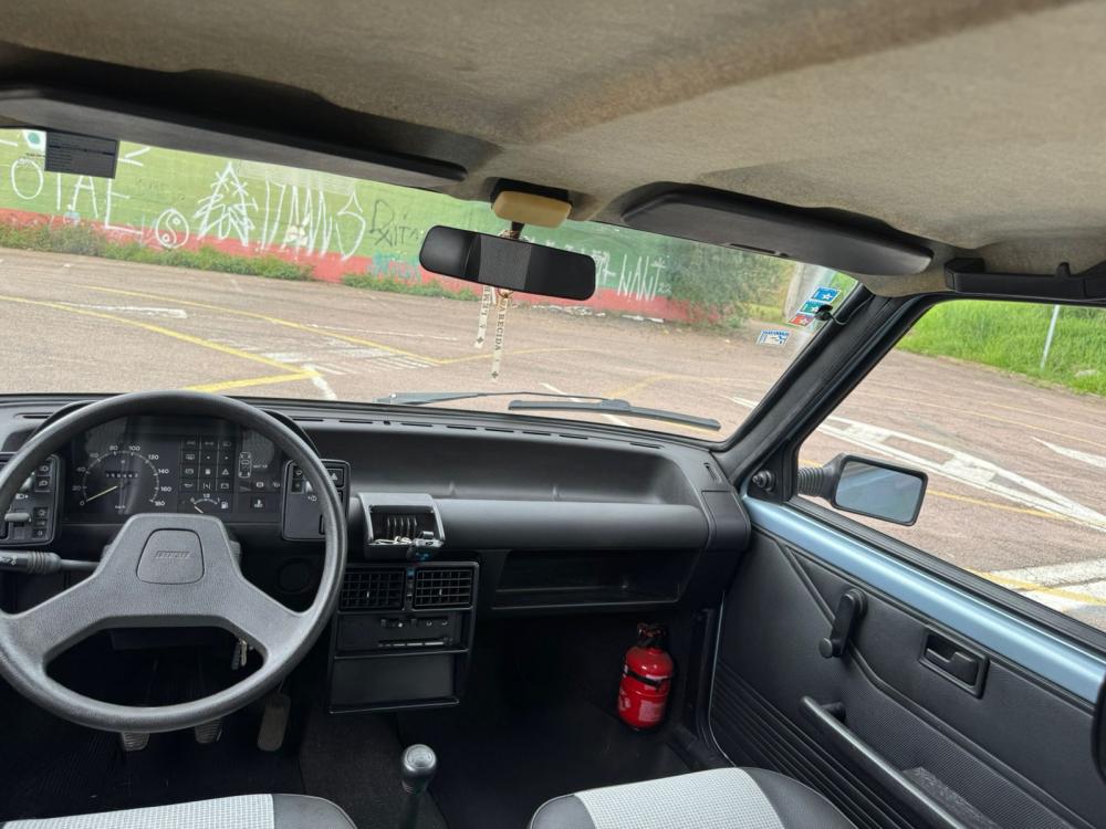 Uno - Foto #17 do anúncio à venda de Carro clássico