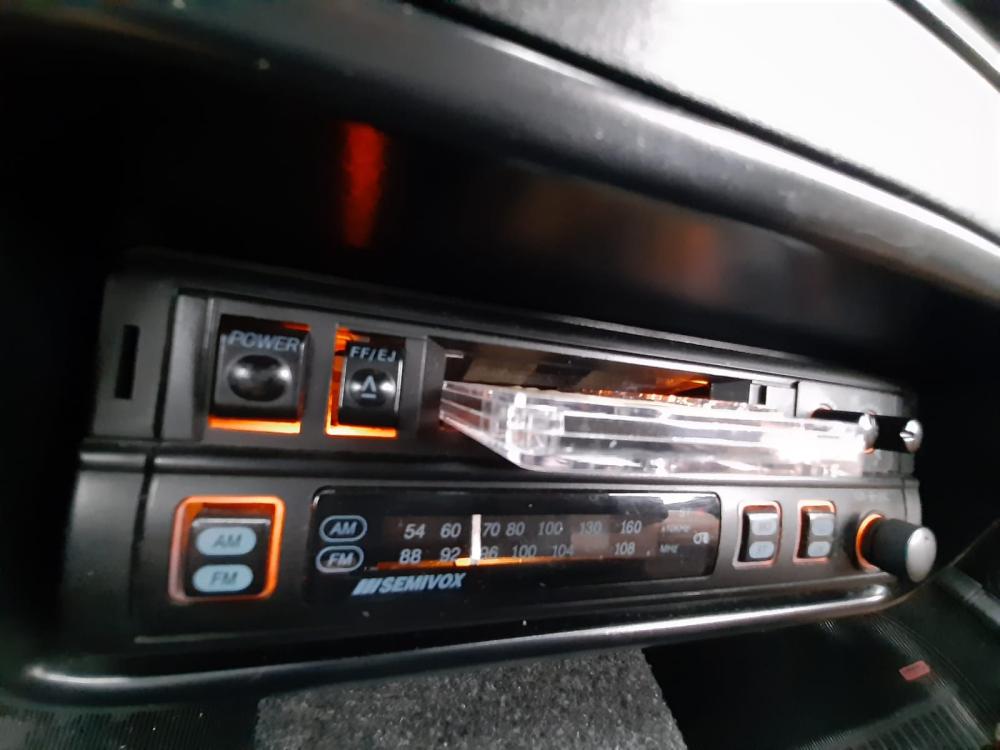 Uno - Foto #14 do anúncio à venda de Carro clássico