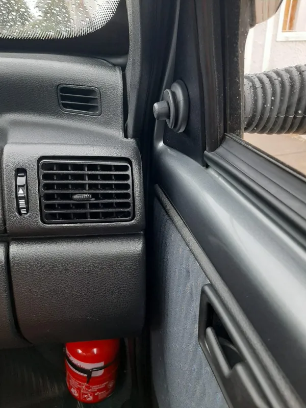 Uno - Foto #25 do anúncio à venda de Carro clássico
