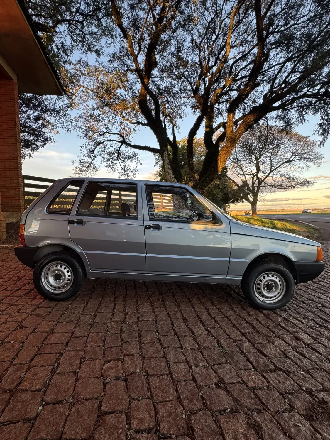 avv-fiat-uno-mille-economi-venda-9z4sze8-imagem-001