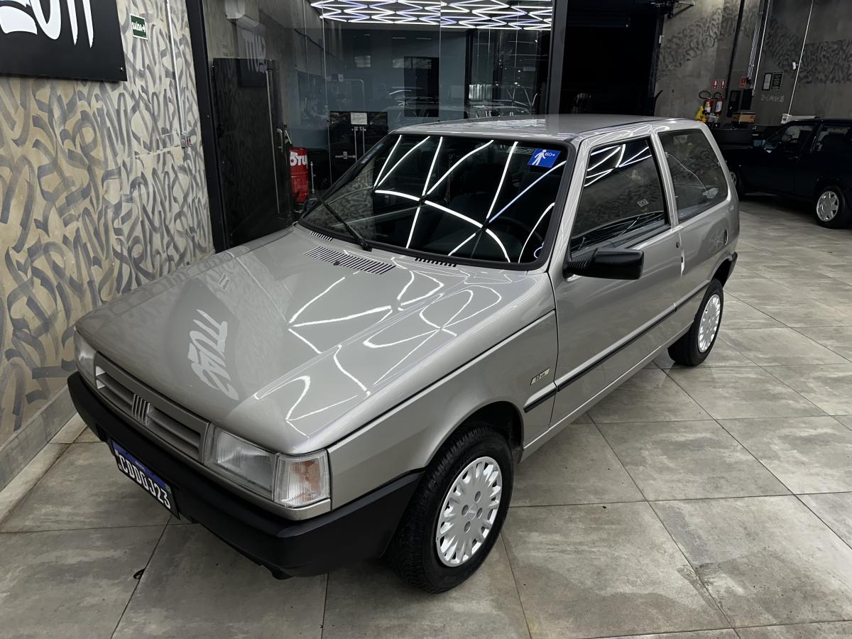 Uno - Foto #20 do anúncio à venda de Carro clássico