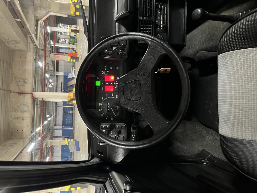 Uno - Foto #21 do anúncio à venda de Carro clássico