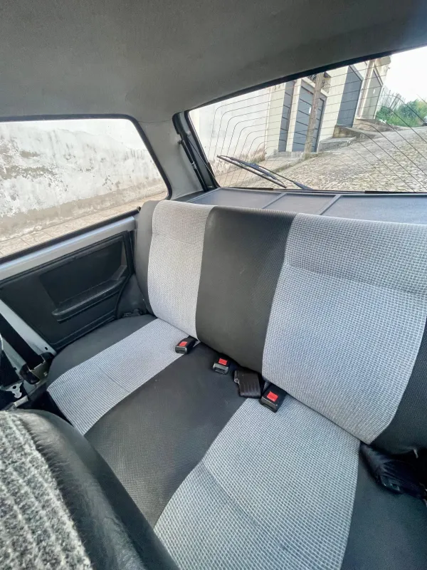 Uno - Foto #10 do anúncio à venda de Carro clássico