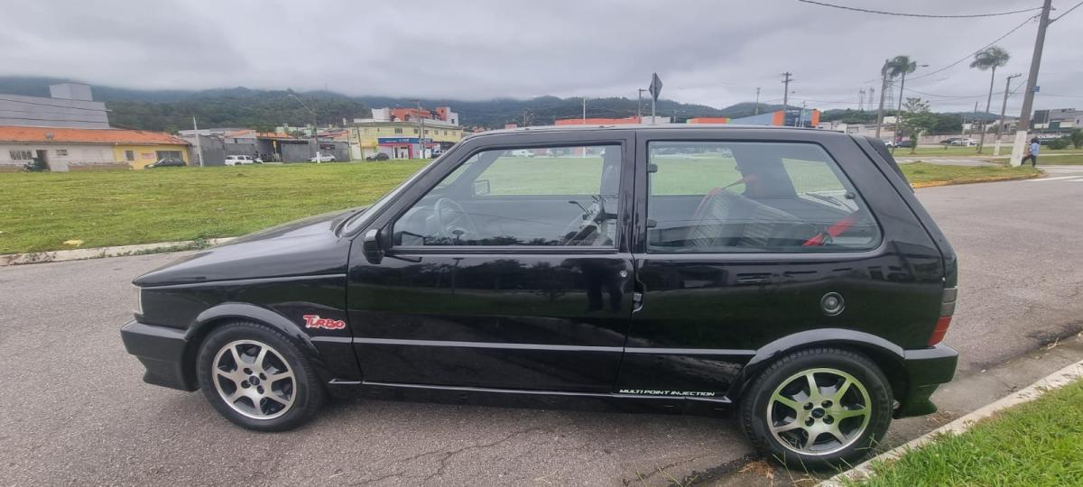 Uno - Foto #6 do anúncio à venda de Carro clássico