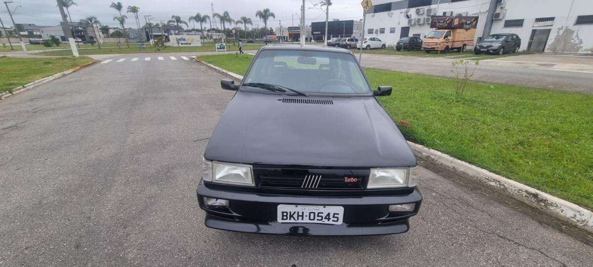 Uno - Foto #16 do anúncio à venda de Carro clássico