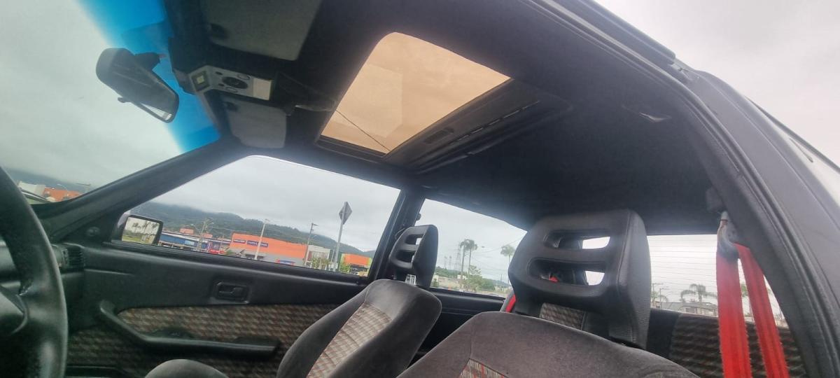 Uno - Foto #17 do anúncio à venda de Carro clássico