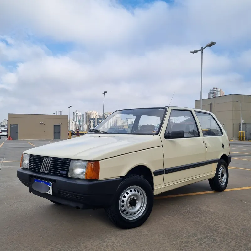 Uno - Foto #2 do anúncio à venda de Carro clássico