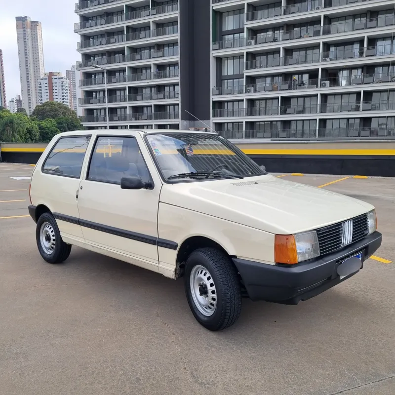 Uno - Foto #9 do anúncio à venda de Carro clássico